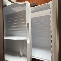 SHARP　冷凍冷蔵庫　SJ-GW35C-W　2017年製　SJ035
の画像