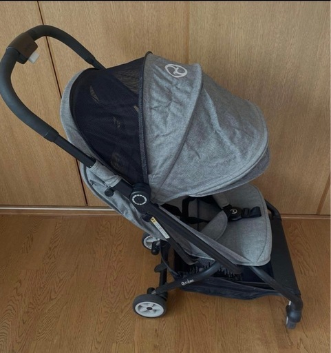 Cybex EEZYS ベビーカー