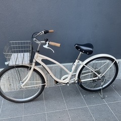 ビーチバイクデザイン　定価42900円 美品 おしゃれ　 オートライト 26インチ　シマノ6速の画像