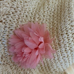 クリーム色の麦わら帽子　ピンクの花付き　サイズ52cmの画像