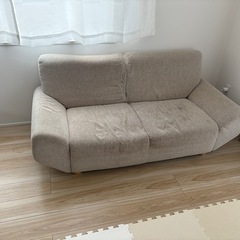 ２人がけソファの画像