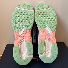 アシックス　23.5cmの画像