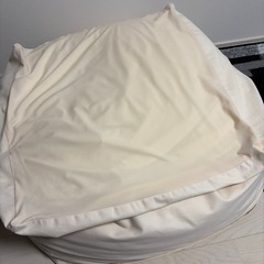 人をダメにするビーズクッションの画像