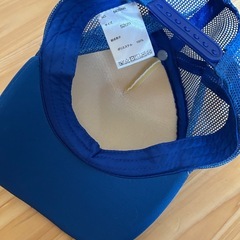 トミカの作業車両デザインの青いキャップ　52cmの画像