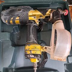 ✨日立 型番不明 ボードドライバ ケース付き✨うるま市田場✨の画像