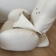 テディハグ プティ　ベビーチェアー ベビーローチェアー の画像