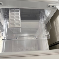 2025年　シャープ　冷蔵庫　152L  ②の画像
