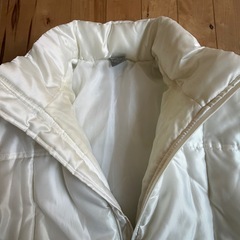 NIKE ナイキ　 ホワイト　白　 中綿ジャケット　アウター Lサイズの画像