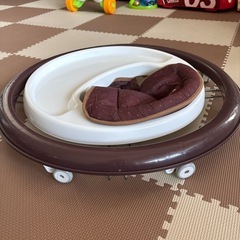 ベビー歩行器の画像