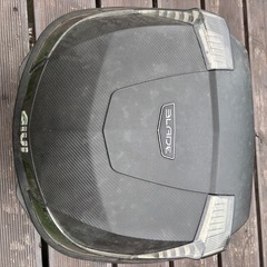 givi  ボックス　プレート無し
の画像