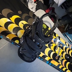 バートン スノーボード144cm使用感が大きい中古品の画像