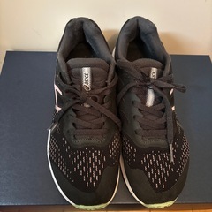 アシックス　23.5cmの画像