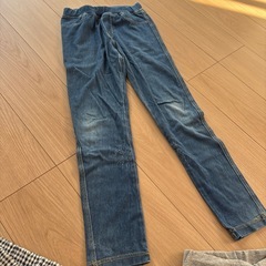 ★140cm・女の子ズボン★の画像