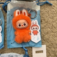 イニシャルラブブ　　　４体セット　ラブブの画像