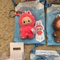 イニシャルラブブ　　　４体セット　ラブブの画像