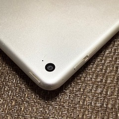 iPad mini4 128GB wifiモデル シルバー の画像
