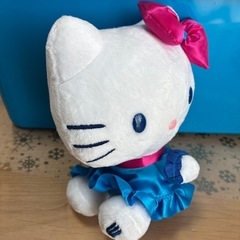 【限定】ハローキティ　ぬいぐるみの画像