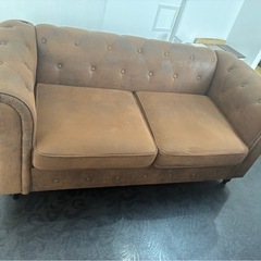 アンティーク調　2人掛けソファーの画像