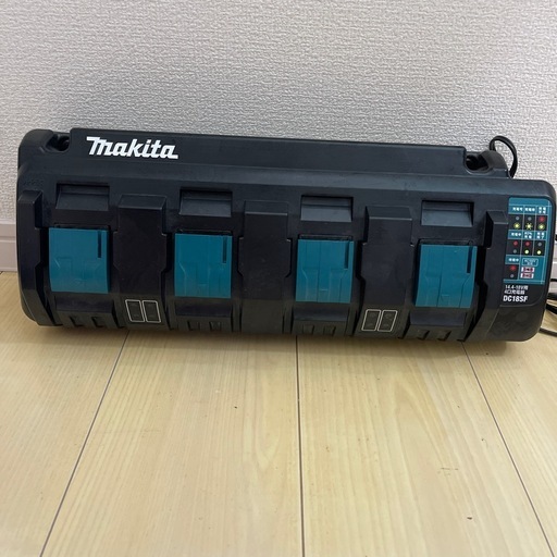 マキタ 4口充電器 DC18SF（純正・正規品） 最終値下げ