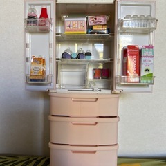 リカちゃんこおりコロコロ冷蔵庫　の画像