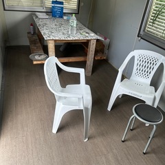 プレハブの画像