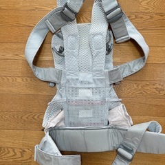 《中古品》抱っこ紐 ベビービョルン の画像