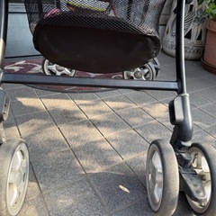 【正月で処分しますのでお早めに！】Aprica ベビーカー の画像