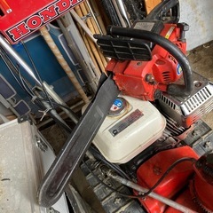 チェンソーの画像