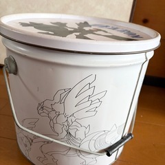 レア品！ ポケモン  ゼクロム スツール缶  の画像