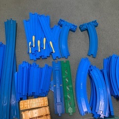 プラレール　パーツ　まとめ売り。の画像