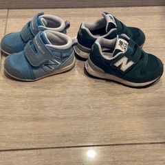 ニューバランス　12.13センチのシューズの画像