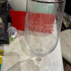 シャンパンペアグラスの画像