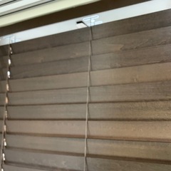 ダークブラウン 木製ブラインド 幅広タイプ　2枚セットの画像