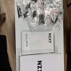 デスクトップ　PCケースの画像