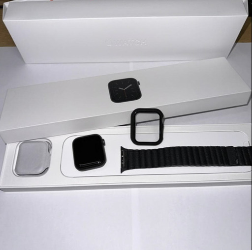 Apple Watch Series 6 40mm スペースグレー GPSモデル