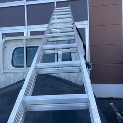 2連梯子7mの画像