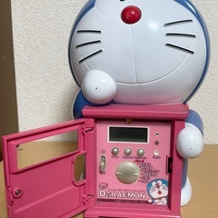ドラえもん　どこでもドア　目覚まし時計　CV:大山のぶ代
の画像