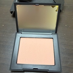 NARSチーク新品
の画像