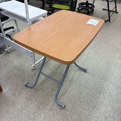 リユースのサカイ東金店　木目テーブル　※難あり　TJ16928の画像