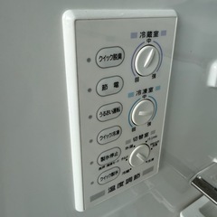 家庭用冷蔵庫　家族用　415L 大型の画像