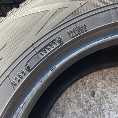 195 80 15 ダンロップ　スタッドレス　21年製造　バリ山の画像