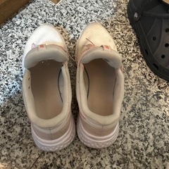 スニーカーの画像