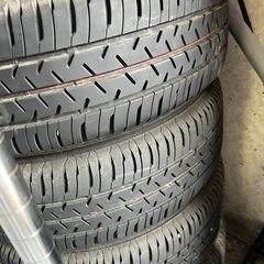 タイヤ　ほぼ新品同様の画像