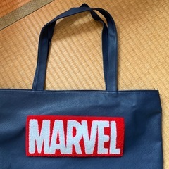 マーベル　バッグ　紺　の画像
