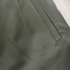 UNIQLO セーター＆SIMPLICITEパンツの画像