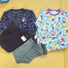 （お取引中
）100cm男児服の画像