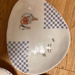 ピーターラビット お皿セットの画像