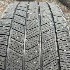 スタッドレス4本205/60R16 96Q ブリヂストンBSブリザックVRX2 倉庫保管 ゴム質良 の画像