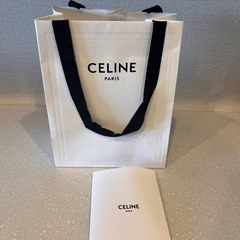 付属品全部あり領収書見せ可⭐️2回使用CELINEニット帽正規品の画像