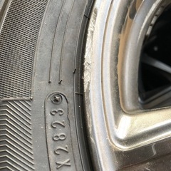 アルミスタッドレスタイヤ 4本の画像